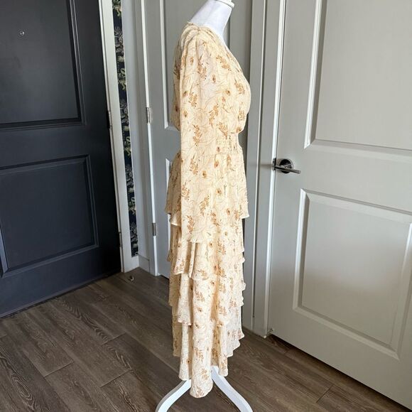 Grade & Gather Micro-Pleated Neutral Floral Print Wrapped Midi Dress Size S - Picture 4 of 7